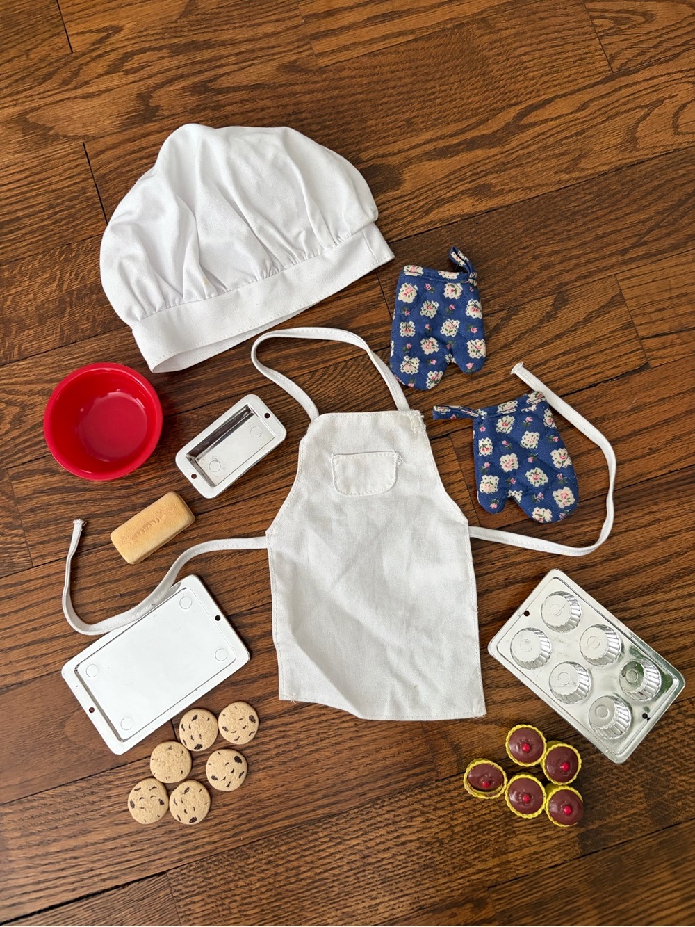 Vintage Battat Our Generation 18" Doll Baker Chef Apron Mitts Cookies Accessory